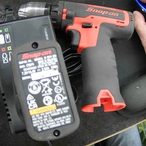 Snap on 14.4 Drill with batt and charger!